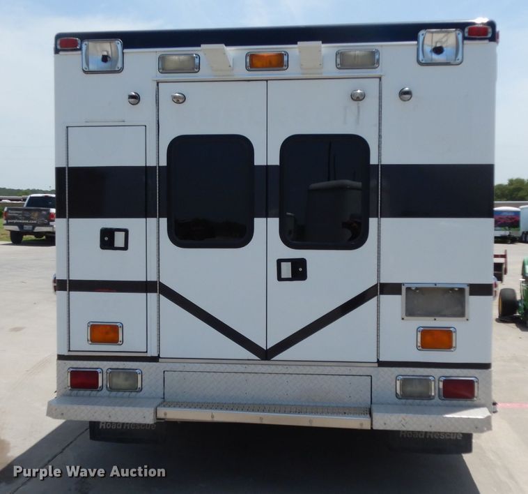 image for item DI5254 1995 Ford Econoline E350  ambulance