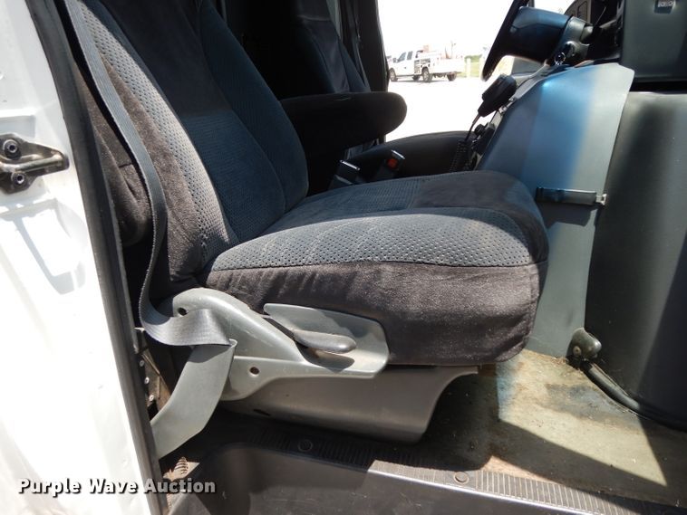 image for item DI5254 1995 Ford Econoline E350  ambulance