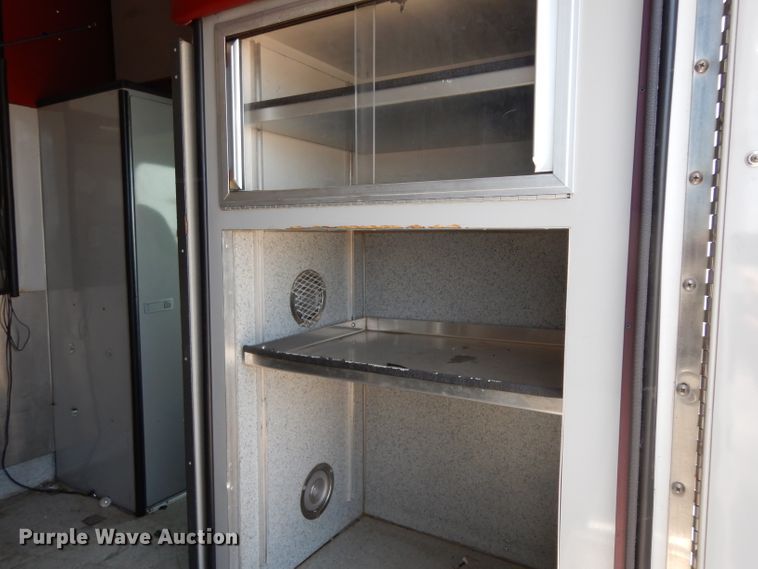 image for item DI5254 1995 Ford Econoline E350  ambulance