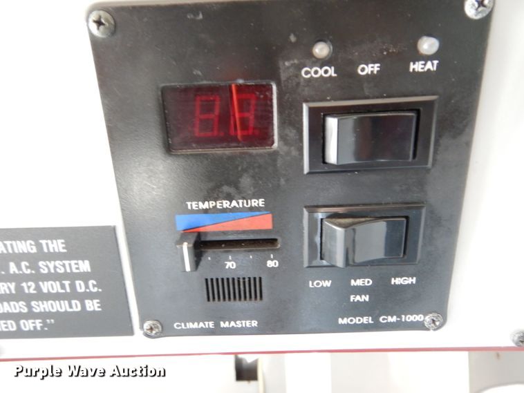 image for item DI5254 1995 Ford Econoline E350  ambulance