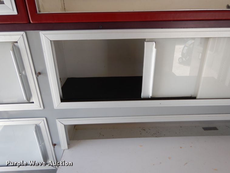 image for item DI5254 1995 Ford Econoline E350  ambulance