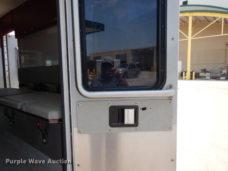 image for item DI5254 1995 Ford Econoline E350  ambulance