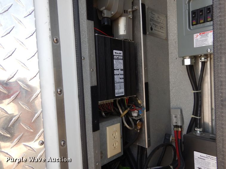 image for item DI5254 1995 Ford Econoline E350  ambulance