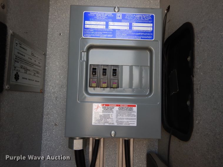 image for item DI5254 1995 Ford Econoline E350  ambulance