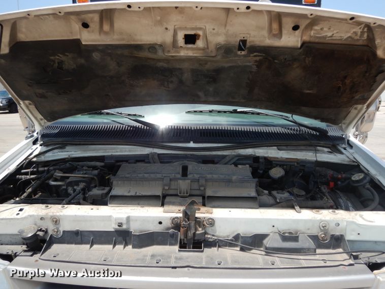 image for item DI5254 1995 Ford Econoline E350  ambulance