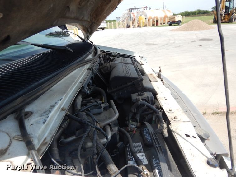 image for item DI5254 1995 Ford Econoline E350  ambulance