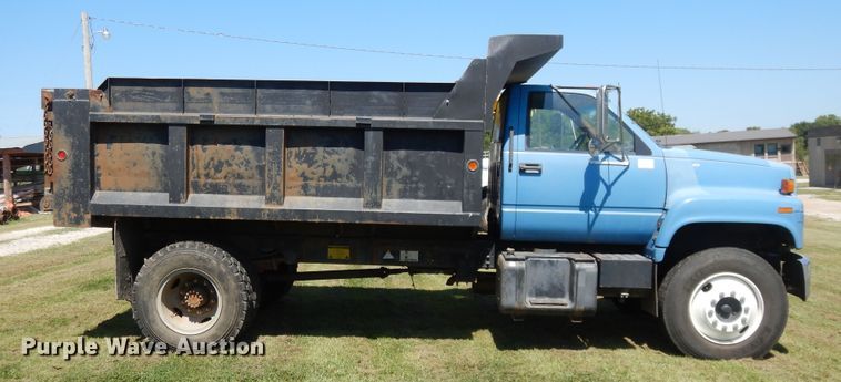 image for item DI7584 1991 Chevrolet Kodiak C7500  dump truck