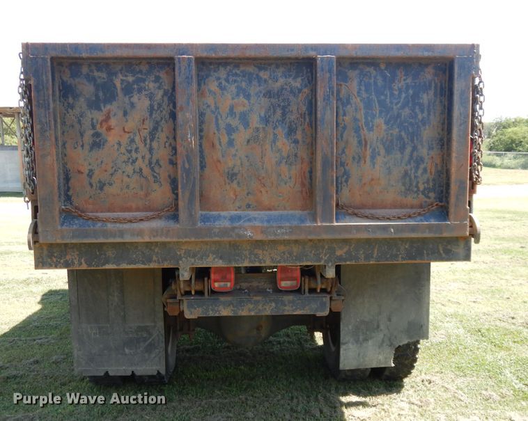 image for item DI7584 1991 Chevrolet Kodiak C7500  dump truck