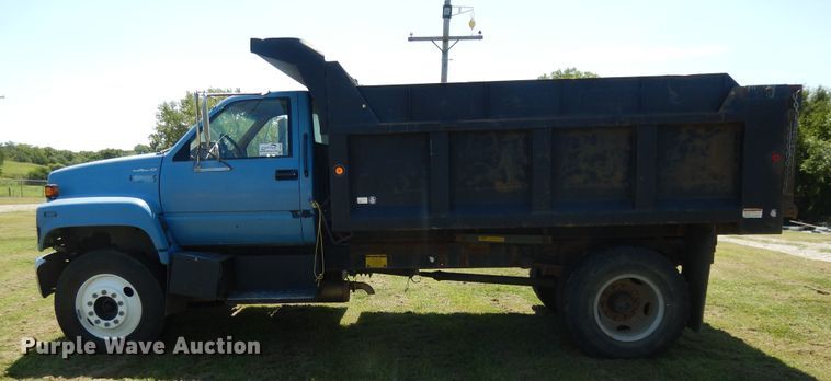 image for item DI7584 1991 Chevrolet Kodiak C7500  dump truck