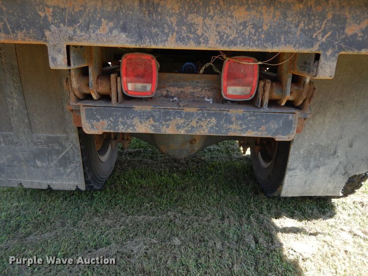 image for item DI7584 1991 Chevrolet Kodiak C7500  dump truck