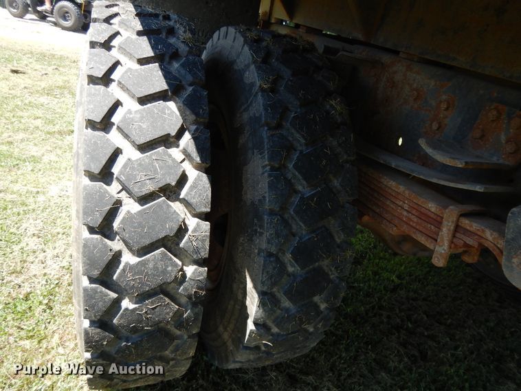 image for item DI7584 1991 Chevrolet Kodiak C7500  dump truck