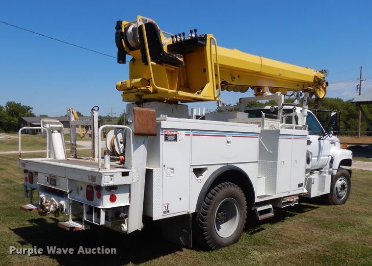 image for item DI7585 1993 Chevrolet Kodiak C6500  digger derrick truck