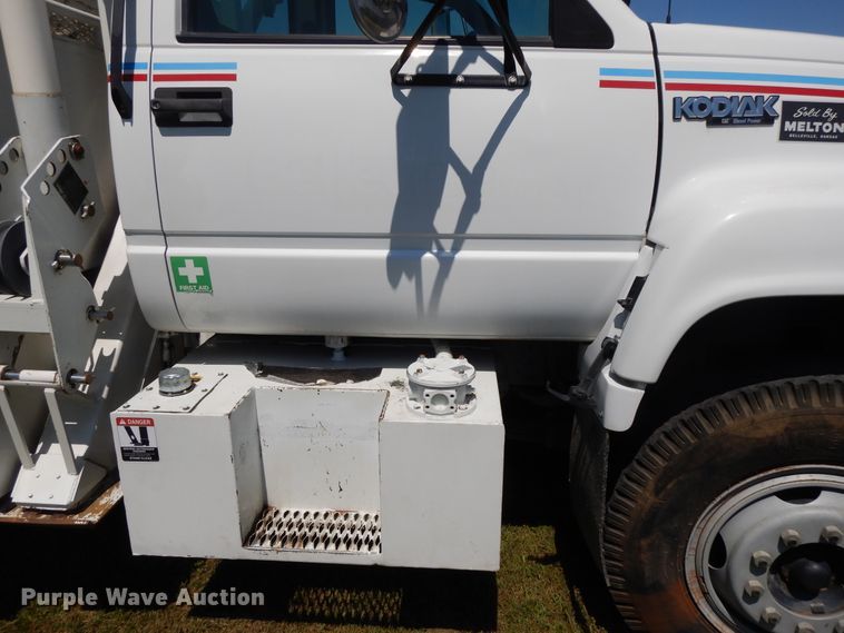 image for item DI7585 1993 Chevrolet Kodiak C6500  digger derrick truck