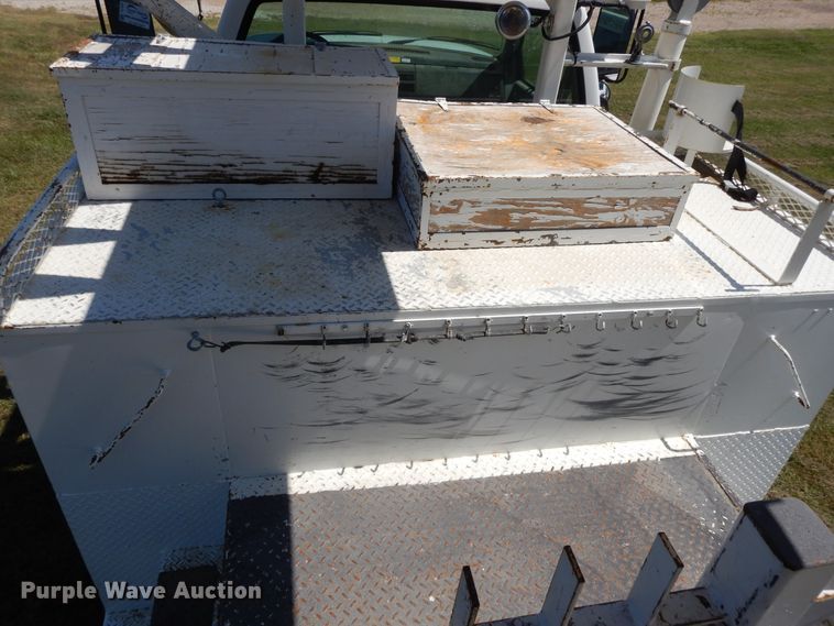 image for item DI7585 1993 Chevrolet Kodiak C6500  digger derrick truck