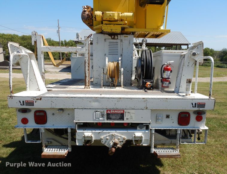 image for item DI7585 1993 Chevrolet Kodiak C6500  digger derrick truck