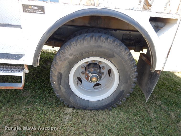 image for item DI7585 1993 Chevrolet Kodiak C6500  digger derrick truck