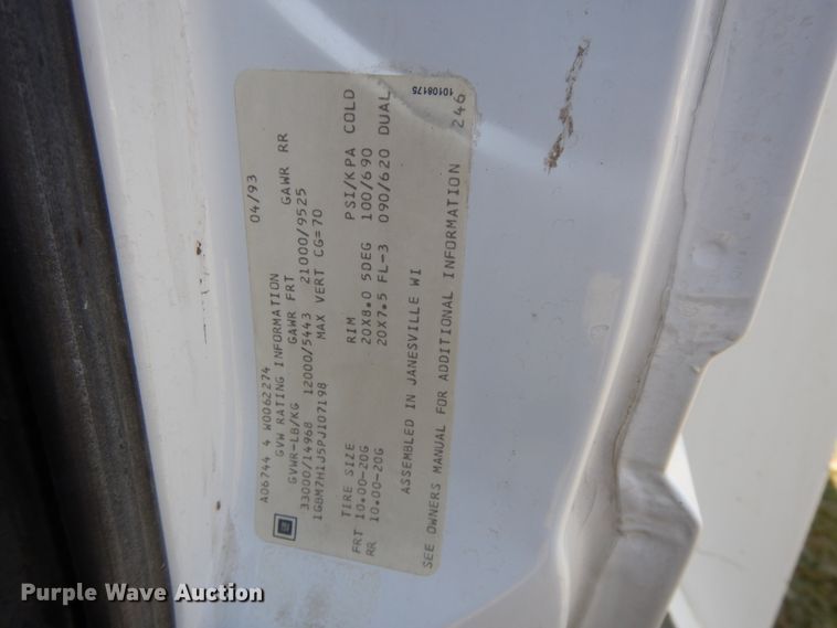 image for item DI7585 1993 Chevrolet Kodiak C6500  digger derrick truck