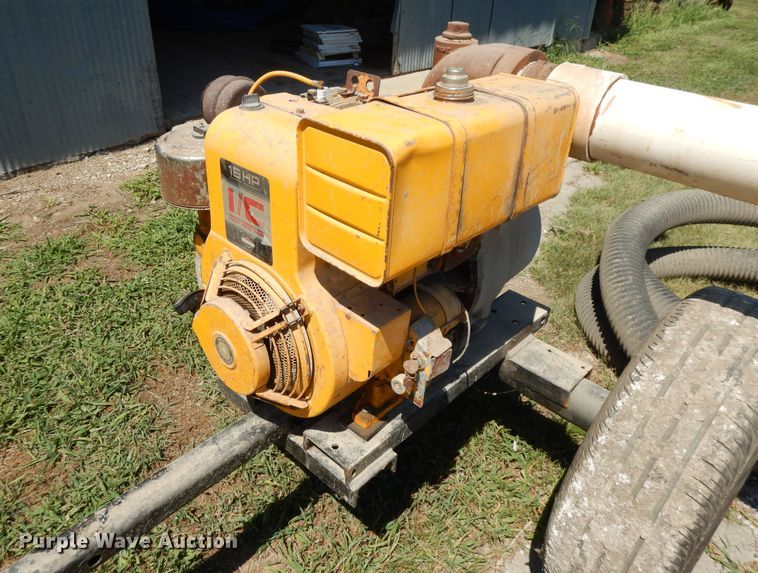 image for item DI7586 Water pump