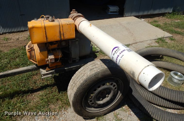 image for item DI7586 Water pump