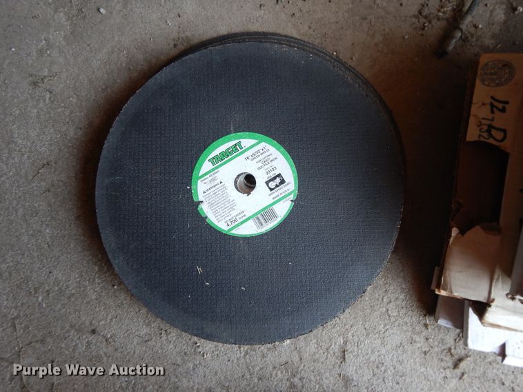 image for item DI7587 Approximately 48 cut-off wheels