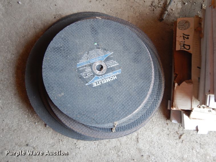 image for item DI7587 Approximately 48 cut-off wheels