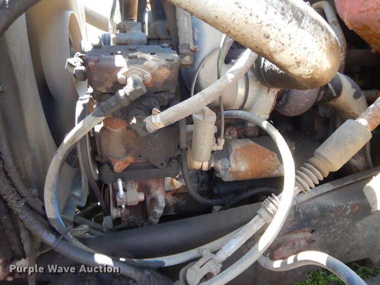 image for item DI7588 1989 Ford L8000  dump truck