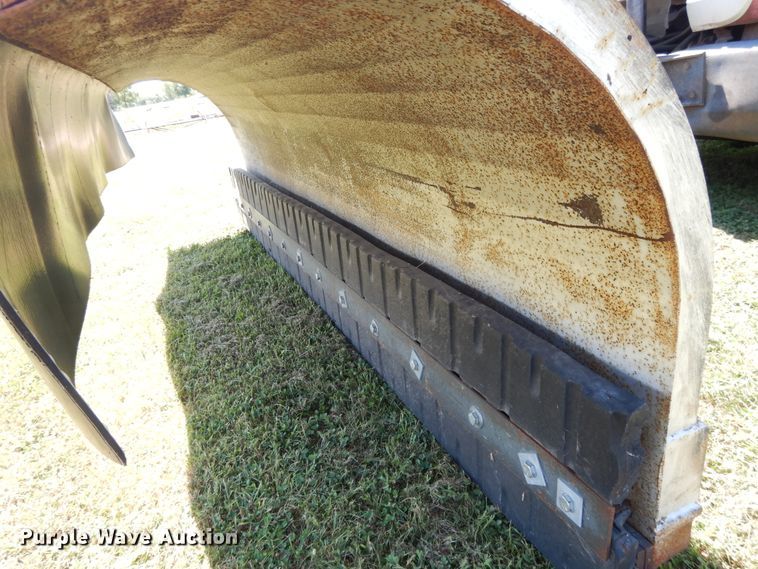 image for item DI7588 1989 Ford L8000  dump truck