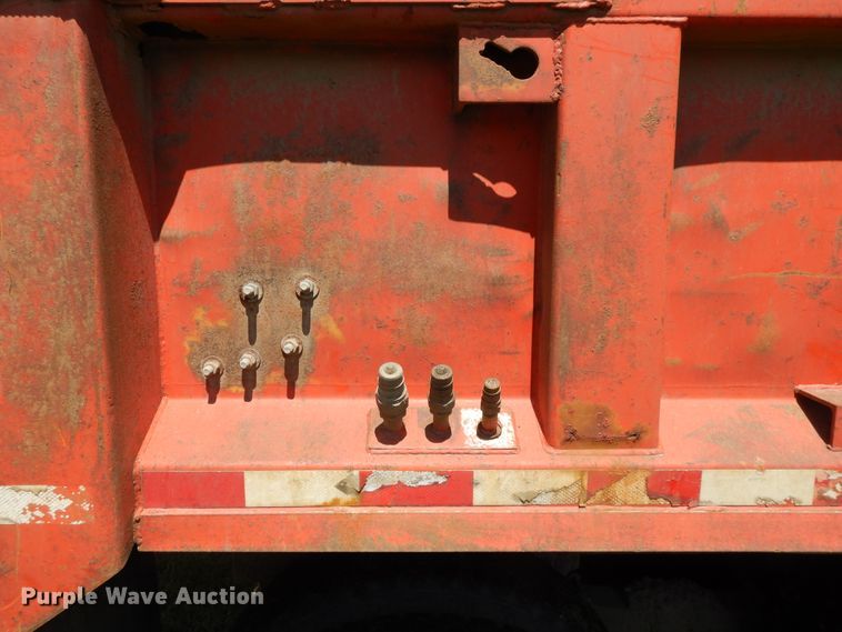 image for item DI7588 1989 Ford L8000  dump truck