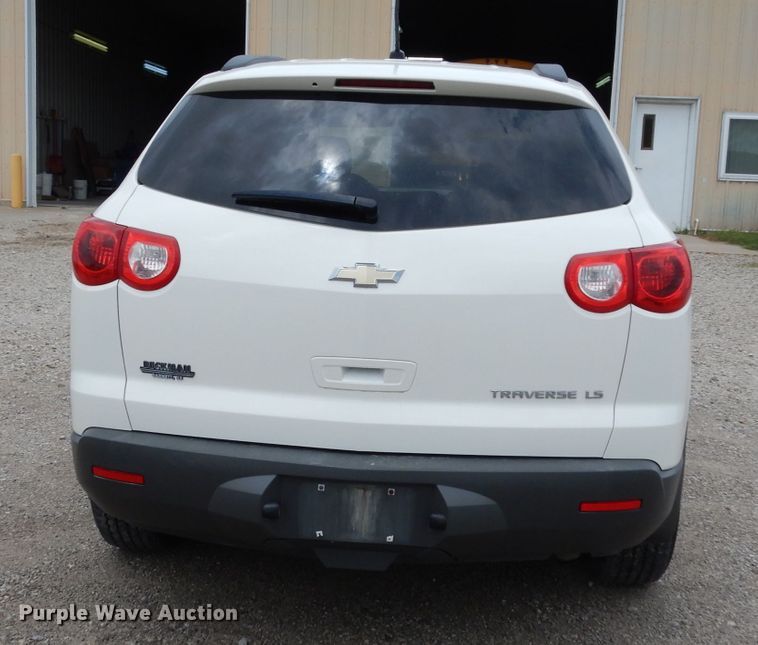 image for item DJ4299 2012 Chevrolet Traverse LS  SUV