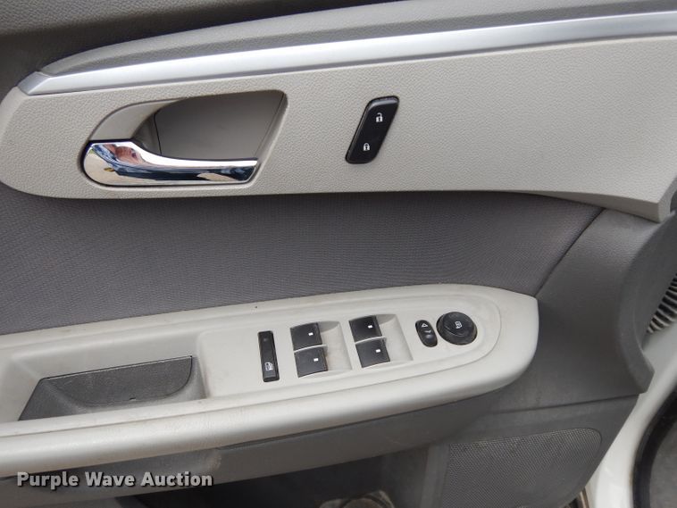image for item DJ4299 2012 Chevrolet Traverse LS  SUV