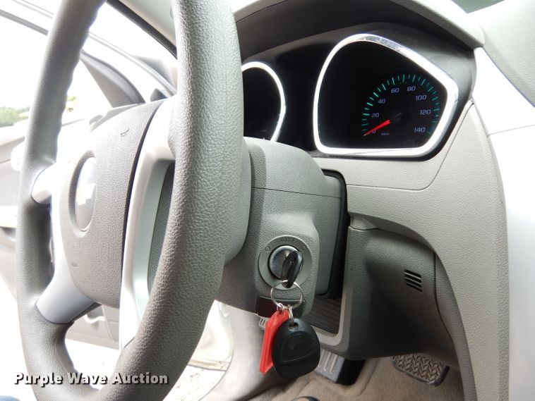 image for item DJ4299 2012 Chevrolet Traverse LS  SUV