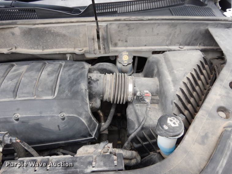 image for item DJ4299 2012 Chevrolet Traverse LS  SUV