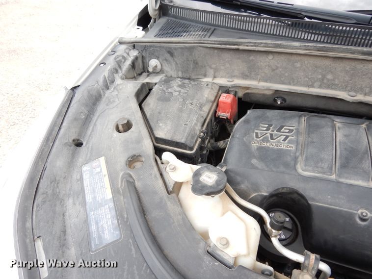 image for item DJ4299 2012 Chevrolet Traverse LS  SUV