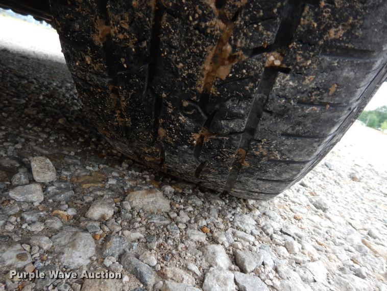 image for item DJ4299 2012 Chevrolet Traverse LS  SUV