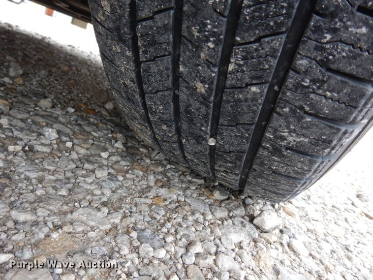 image for item DJ4299 2012 Chevrolet Traverse LS  SUV