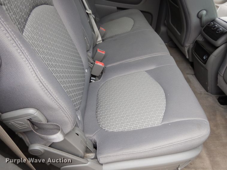 image for item DJ4299 2012 Chevrolet Traverse LS  SUV