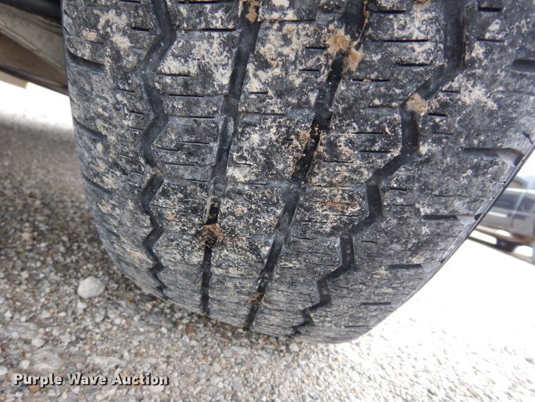 image for item DJ4299 2012 Chevrolet Traverse LS  SUV