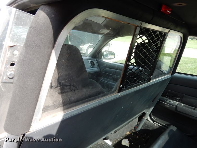 image for item DJ4362 2007 Ford Crown Victoria Police Interceptor