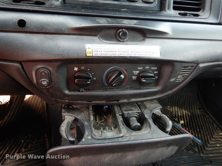 image for item DJ4362 2007 Ford Crown Victoria Police Interceptor