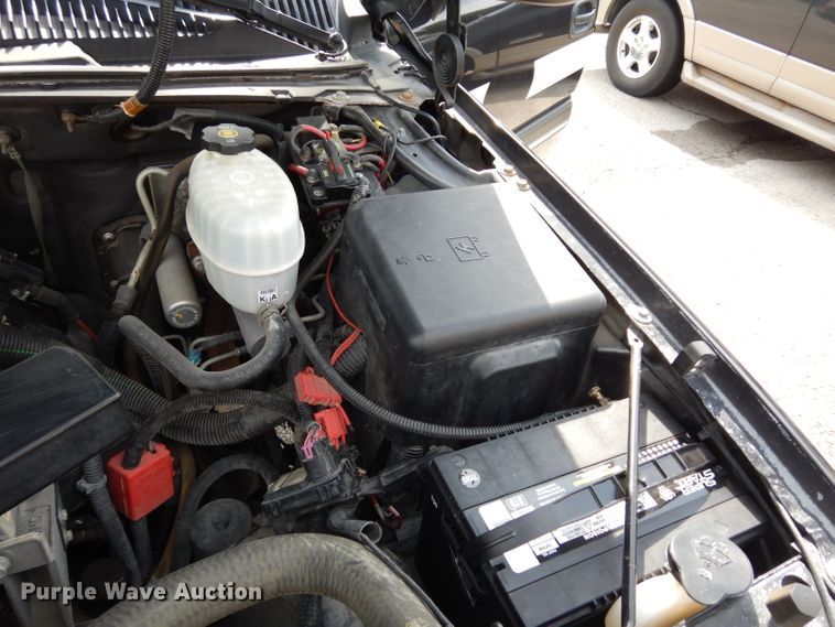 image for item DJ4363 2005 Chevrolet Tahoe  SUV