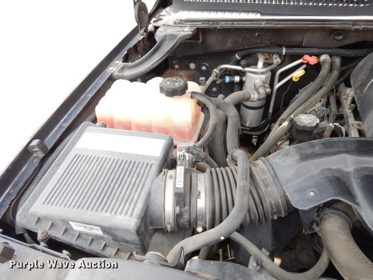 image for item DJ4363 2005 Chevrolet Tahoe  SUV