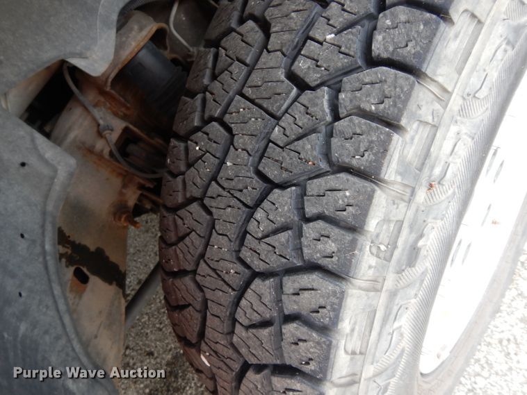 image for item DJ4363 2005 Chevrolet Tahoe  SUV