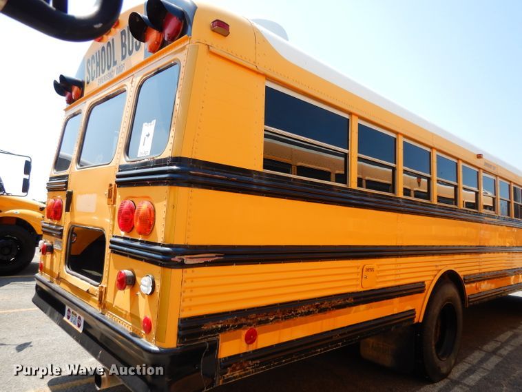 image for item DJ4417 2003 Freightliner FS65 Thomas Built  school bus