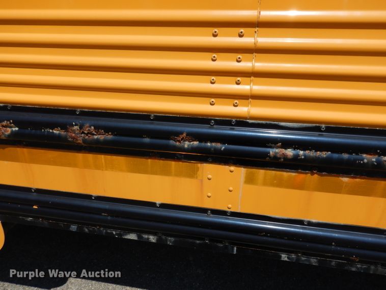 image for item DJ4417 2003 Freightliner FS65 Thomas Built  school bus