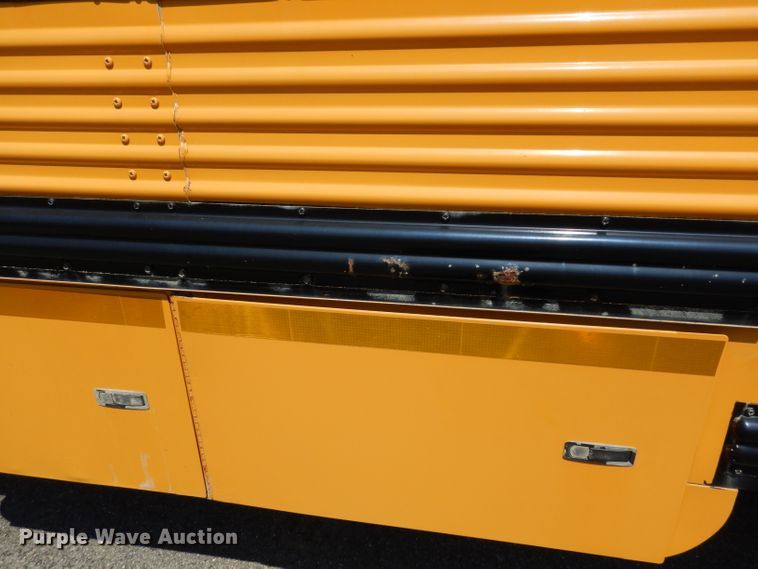 image for item DJ4417 2003 Freightliner FS65 Thomas Built  school bus