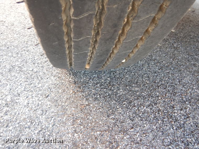 image for item DJ4417 2003 Freightliner FS65 Thomas Built  school bus