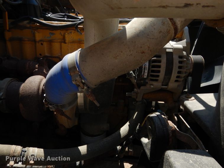 image for item DJ4417 2003 Freightliner FS65 Thomas Built  school bus