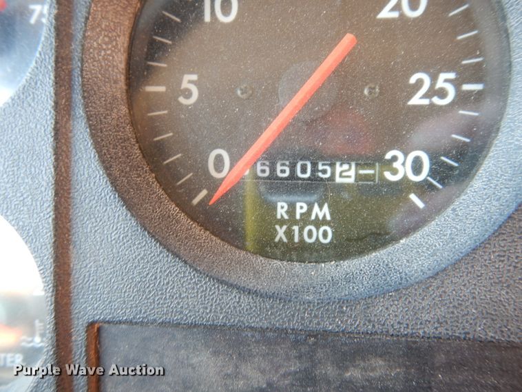 image for item DJ4417 2003 Freightliner FS65 Thomas Built  school bus