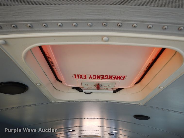 image for item DJ4417 2003 Freightliner FS65 Thomas Built  school bus