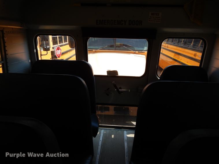 image for item DJ4417 2003 Freightliner FS65 Thomas Built  school bus